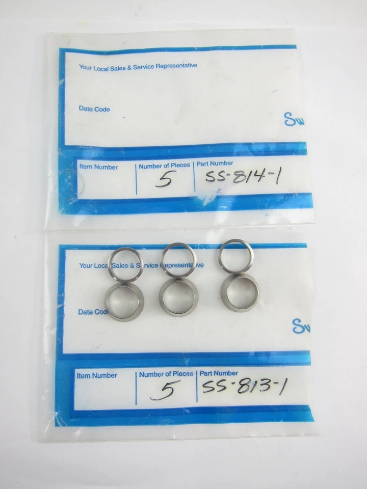New Lot Of 3 Swagelok SS-813-1 And SS-814-1 Stainless Steel Ferrules - Image 1 of 1