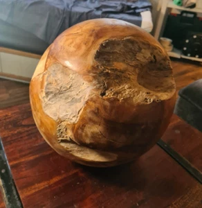 Holz Kugel Skulptur Bepflanzung Kunst Natur Deko Ball - Bild 1 von 3