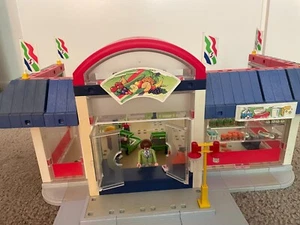 Playmobil 3200 Supermarket Grocery Store Play Set - Picture 1 of 11