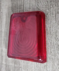 Rear Lens to Fit Lucas L572 575763 Export Only Minx Deluxe Husky/Sunbeam Rapier - Picture 1 of 2