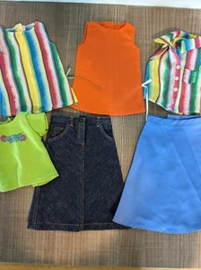 Kind Galaxy Puppe Outfits 4 Shirts & 2 Röcke für dünne 18" Puppen EUC - Bild 1 von 5