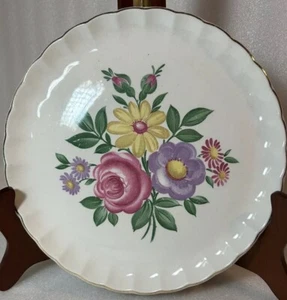 W.S. George Bolero Romance Pattern 9.5in Dinner Plate With Gold Trim Circa 1943 - Picture 1 of 16