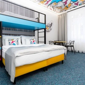 Familienurlaub Karlsbad App. 5 Personen 8 Tage / 7 Nächte mit Selbstverpflegung - Bild 1 von 12