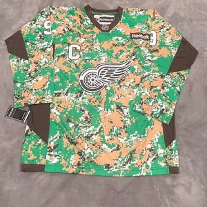 Reebok Detroit Red Wings Howe camouflage jersey size 52 - Picture 1 of 2