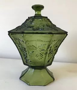 Vintage Anchor Hocking Avocado Green Candy Dish Lid 8-Sided Grapes Leaves Leaf - Picture 1 of 7
