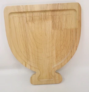 Tavola per salumi Hanukkah in legno sicura per alimenti forma menorah nuova - Foto 1 di 3