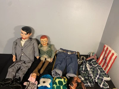 1960’s Puppet Set, Sold As Bundle Of Ventriloquist Accessories - Image 1 of 4
