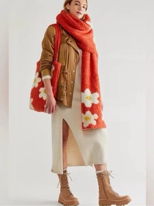 New Free People Flower Power Carry On Tote Bag w/Scarf Set - Picture 1 of 6