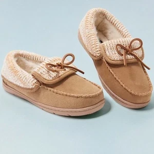 Clarks Womens Suede Moccasin Slippers Sweater Trim Indoor/Outdoor Size 11 Nwot - Picture 1 of 10
