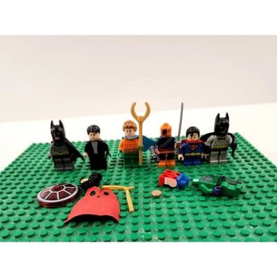 Lego Super Heroes DC Batman Bruce Banner Superboy Dead Shot Minifigures +parts - Image 1 of 4