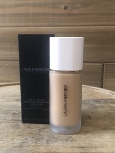 Real Flawless Weightless Perfecting Foundation - 3W1 Dusk by Laura Mercier - 1 o - Picture 1 of 5