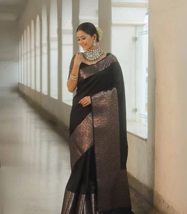 Latest Presenting Soft Lichi Silk Saree With Black For Women Party Wear - Foto 1 di 10