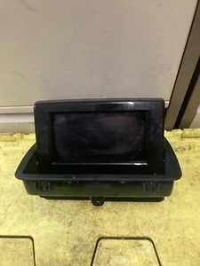 2011-2015 AUDI Q3 RADIO STEREO DISPLAY SCREEN 8U0857273B - Picture 1 of 4
