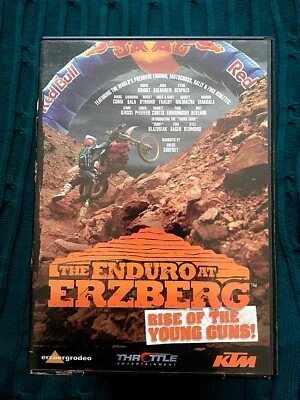 EL ENDURO EN ERZBERG - ¡EL ASCENSO DE LAS ARMAS JÓVENES! - DVD- R-1- COMO NUEVO FRANQUEO GRATIS Foto 1 de 2