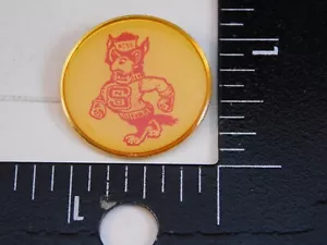 NCSU NORTH CAROLINA STATE UNIVERSITY WOLFPACK NCAA COLLEGE LOGO PIN - Picture 1 of 2