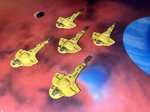 Star Trek Micro Machines Lot X5 Cardasian Galor Space Wars Ship Cruiser Fleet - Picture 1 of 1