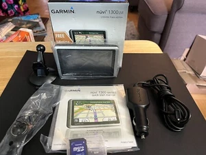 Garmin GPS Nuvi 1300LM Navigator Lifetime Maps Edition - Picture 1 of 9