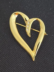 Vintage Crystal Rhinestone Open Heart Gold Tone Brooch - Picture 1 of 3