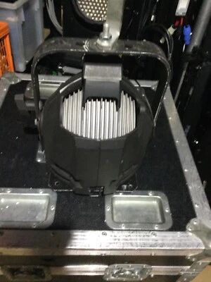 Etc Source 4 Par - Image 1 of 2