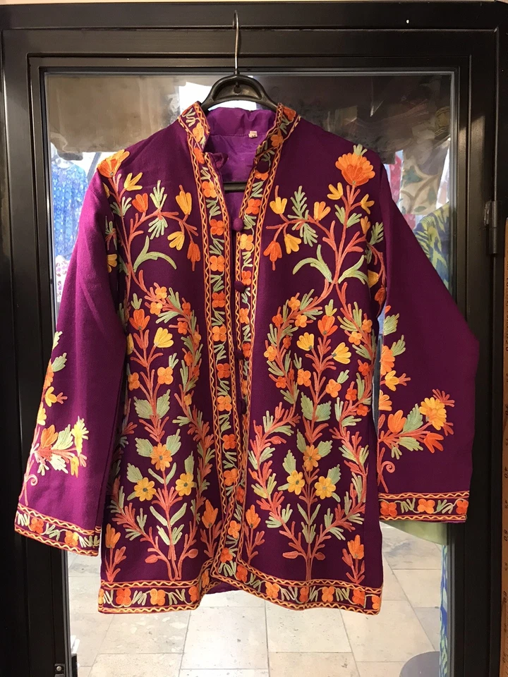 Chaqueta bordada de seda, abrigo chaqueta mujer, chaqueta boho, chaqueta hecha a mano Foto 1 de 4