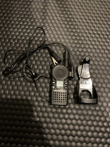 motorola cls 1110 Two Way Radio With Earpiece - Picture 1 of 2