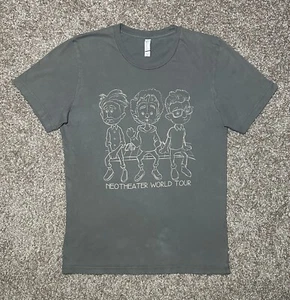 NEOTHEATER Men’s T-Shirt WORLD TOUR Graphic Tee Canvas S/S Crew Neck Size M - Picture 1 of 17