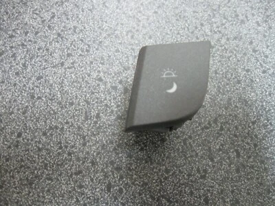 Motorcraft SW-6737 Courtesy Light Switch for 10-18 Lincoln MKT - Image 1 of 3