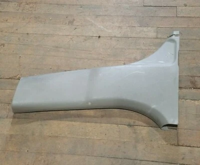 Toyota Corolla 1998 98 conductor izquierdo LH pilar B inferior panel cubierta moldura stock OEM Foto 1 de 4