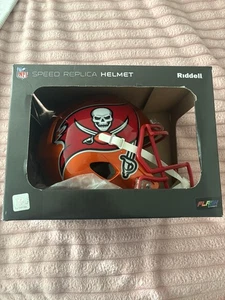 Mike Alstott Signed Tampa Bay Buccaneers Flash Full-Size Replica Football Helmet - Picture 1 of 6