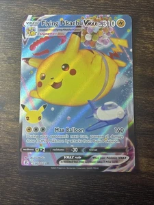 Flying Pikachu VMAX 007/025 Celebrations Holo - Picture 1 of 2