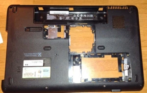 HP G60-235DX BOTTOM CASE P/N: NB042UA # ABA - Afbeelding 1 van 4