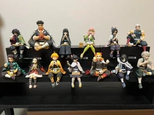 Juego de 13 figuras de asiento Demon Slayer Kimetsu no Yaiba - Imagen 1 de 1