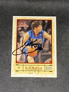 Carta automatica firmata Kyle Korver Philadelphia 76ers 2004-05 Fleer SweetSigs #59 certificato di autenticità - Foto 1 di 3