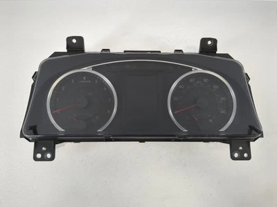 2015-2017 Toyota Camry Speedometer Instrument Cluster Gauges Q1Z6D - Image 1 of 4