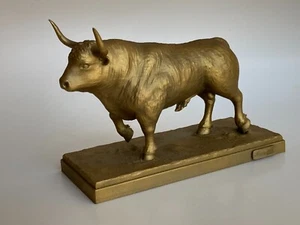 Bull Sculpture in Bronze Color - Picture 1 of 14