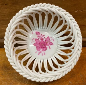 Lovely Rare Herend Porcelain Chinese Bouquet Raspberry Small Weave Basket SU80 - Picture 1 of 14