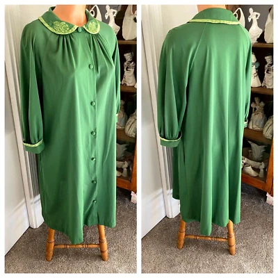VTG 60's GOSSARD ARTEMIS LINGERIE IRISH GREEN W/ SATIN APPLIQUE ROBE USA SZ S - Image 1 of 4
