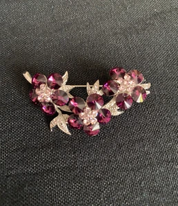 Silberfarbene hellrosa & lila Strass Floral Blume Zweig Brosche Anstecknadel ~ Vintage - Bild 1 von 4
