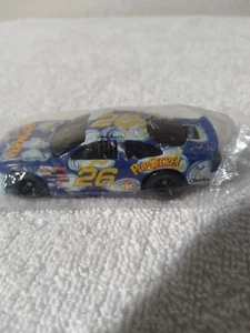 JOHNNY BENSON NASCAR #26 1999 FORD POP SECRET DIE-CAST 1/64 AUTO NEU - Bild 1 von 11