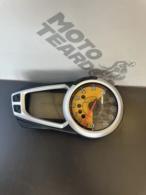 Reloj con cuadro de instrumentos TRIUMPH STREET TRIPLE 675 Speedo Dash 2007-2011 2503129 Foto 1 de 4