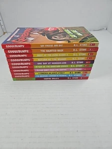 Lot 10 Goosebumps Books By R.L. Stine  Creepy Collection Tales Of Terror - Bild 1 von 6