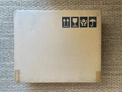 Oculus Rift CV2 VR Virtual Reality Headset System - Brand New Sealed Collector - Image 1 of 4