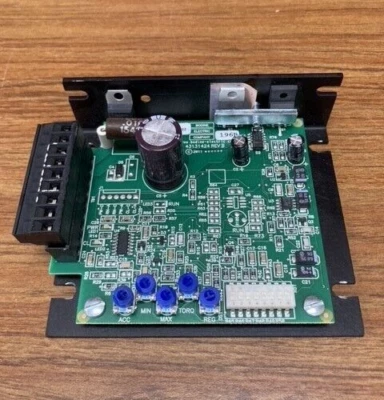 0789, 1/3 HP, 0-24V, WPM-2137C, control de velocidad del motor PWM DC filtrado, chasis Mtd Foto 1 de 4