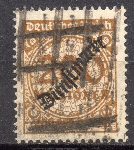 Foto 1 di 2