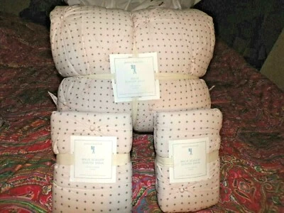 POTTERY BARN KIDS Millie Dot Scallop Quilt, FULL QUEEN, 2 EURO SHAMS,BLUSH - Image 1 of 2