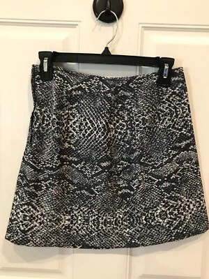 XOXO Womens A-line Skirt Size 5 Black Snake Print Mini Lined Lighweight - Image 1 of 4