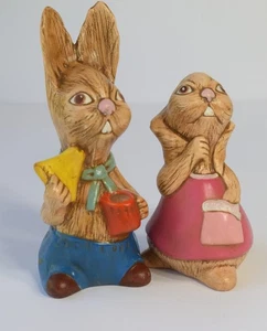 Juego de 2 estatuillas de conejo Pendelfin pintadas a mano Stonecraft vintage Inglaterra - Imagen 1 de 15