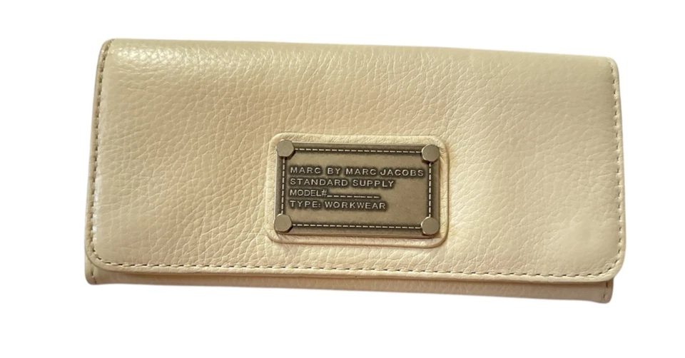 Cartera de trabajo vintage Marc by Marc Jacobs de cuero blanco triple cierre con solapa Foto 1 de 4