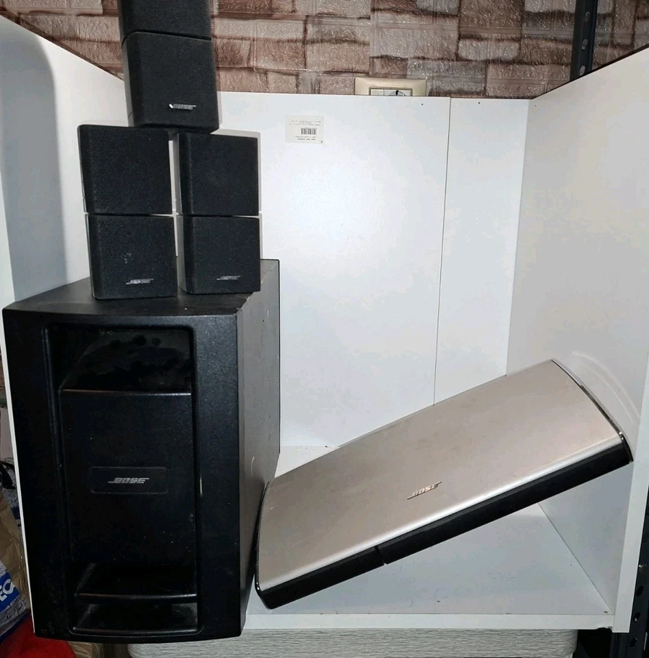 BOSE OD PS28 III BOSE AV20 Media Center Receiver Amplifier  - Immagine 1 di 4