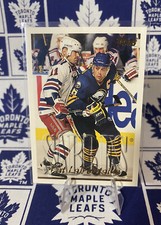 1995-96 Topps Pat LaFontaine #250 HOF